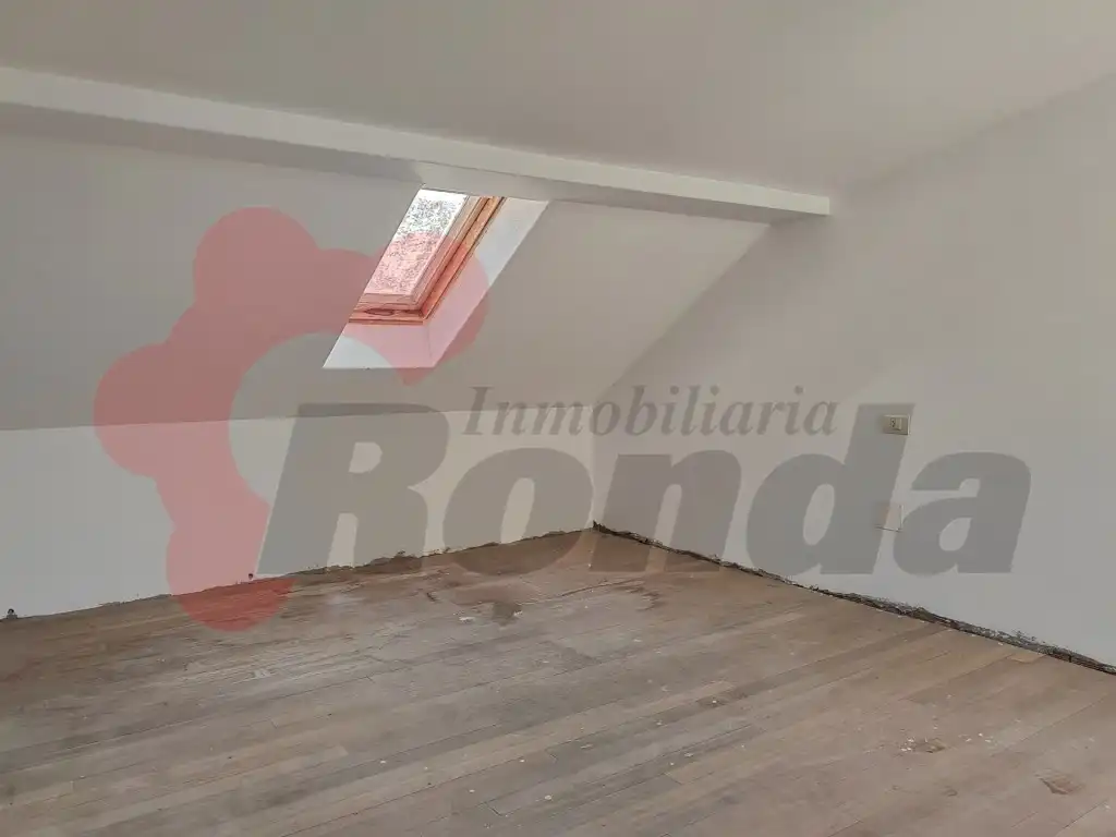 Bedroom of Buildings for sale in Lugo