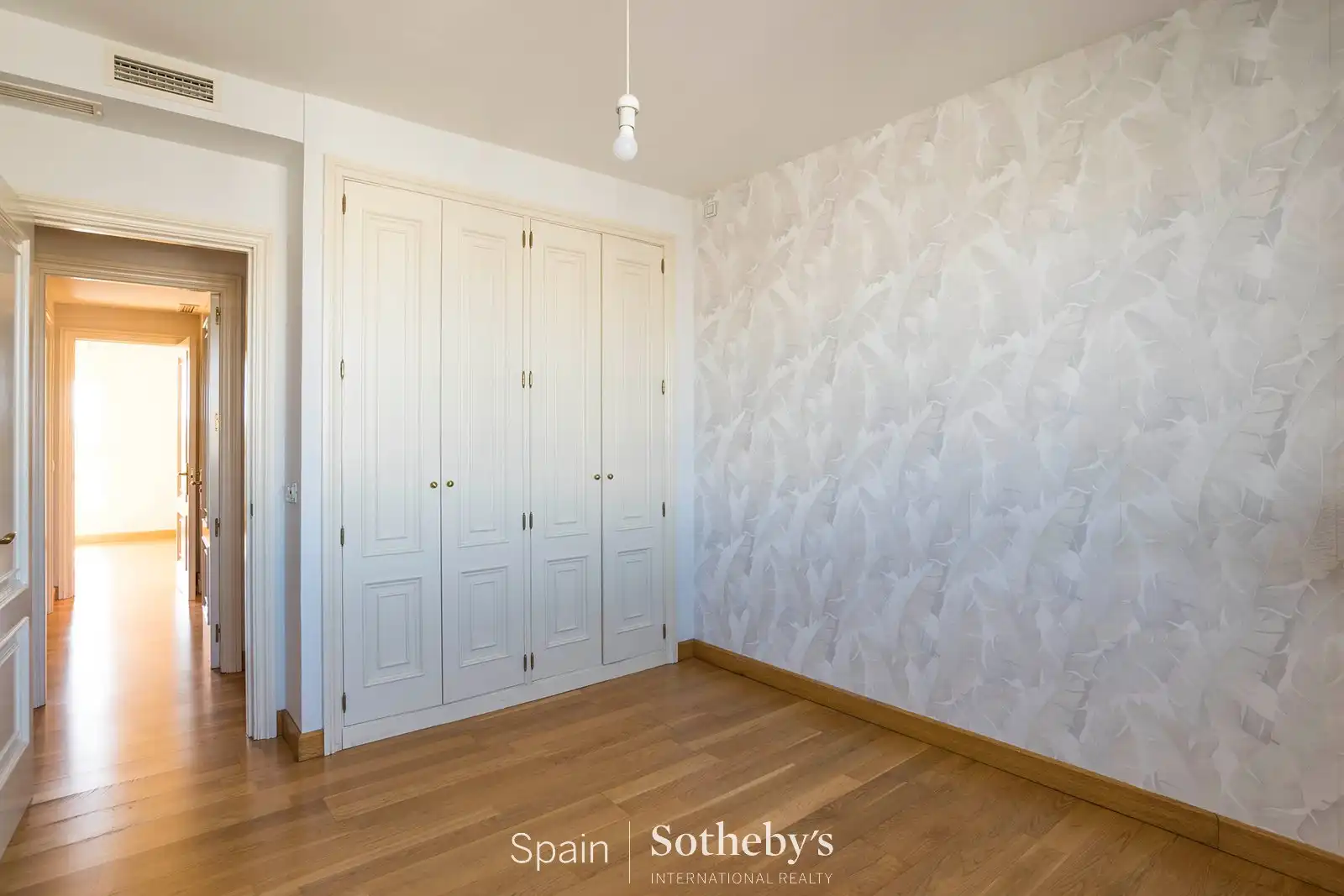 Habitación de Dúplex en venta en Pozuelo de Alarcón con Aire acondicionado, Calefacción y Terraza