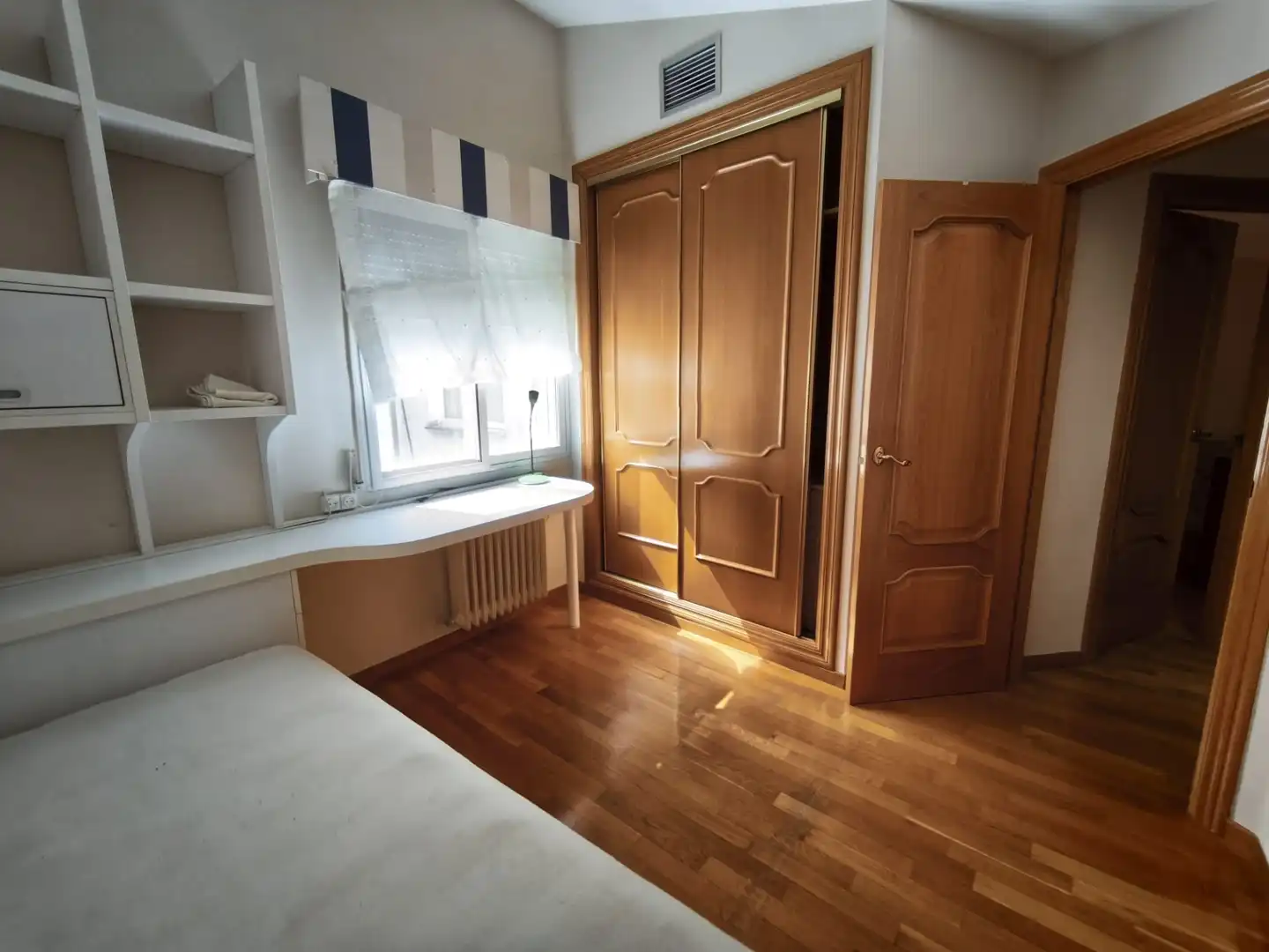 Dormitori de Dúplex en venda en Albacete amb Calefacció, Parquet i Jacuzzi