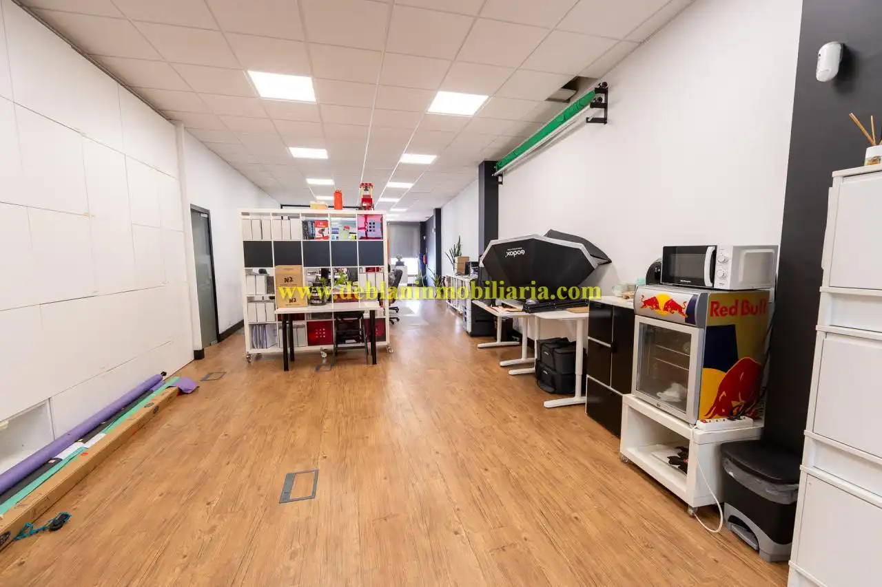 Business premises for sale in Tui, imagen 11