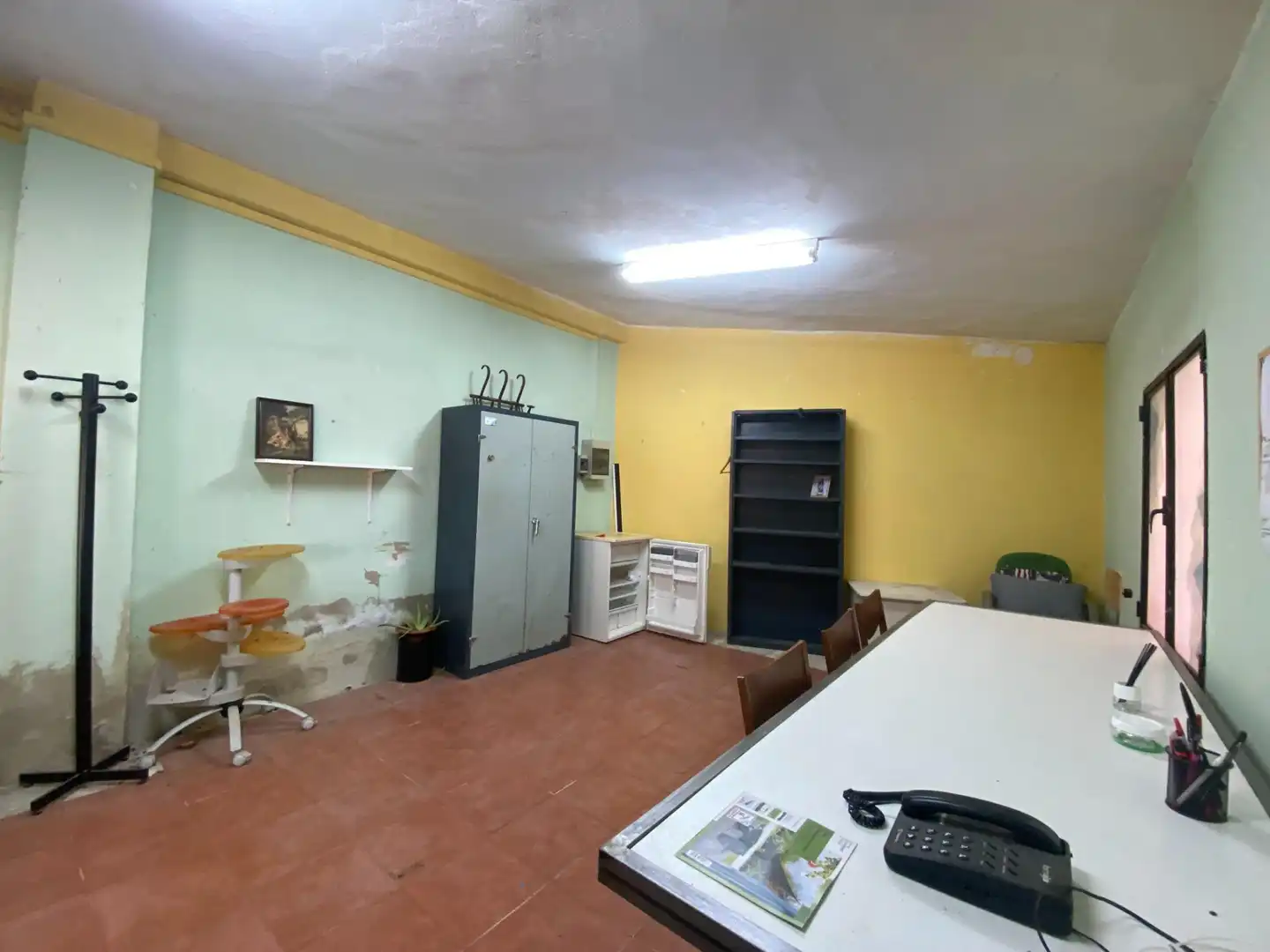 Nave industrial de alquiler en Vilamarxant