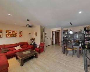 Sala d'estar de Casa o xalet en venda en Villanueva del Pardillo amb Aire condicionat, Calefacció i Terrassa