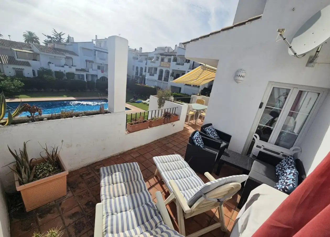 Terrassa de Apartament en venda en Estepona amb Aire condicionat, Jardí privat i Terrassa