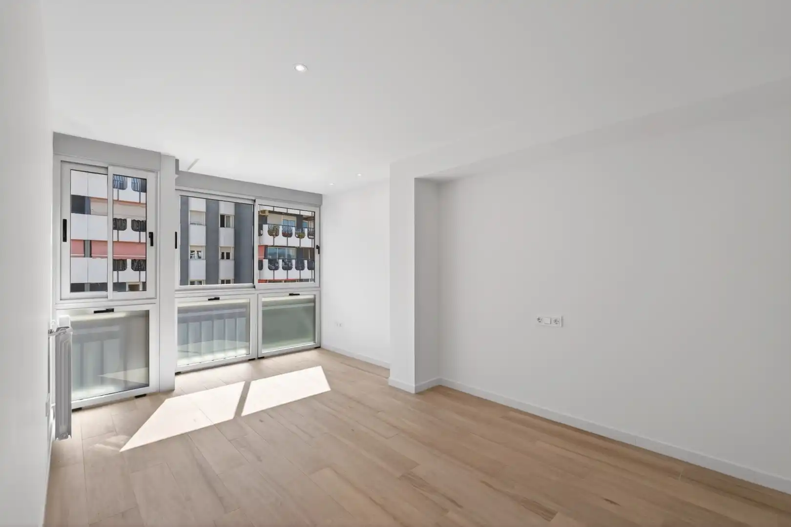 Sala de estar de Ático en venta en Málaga con Aire acondicionado, Terraza y Piscina