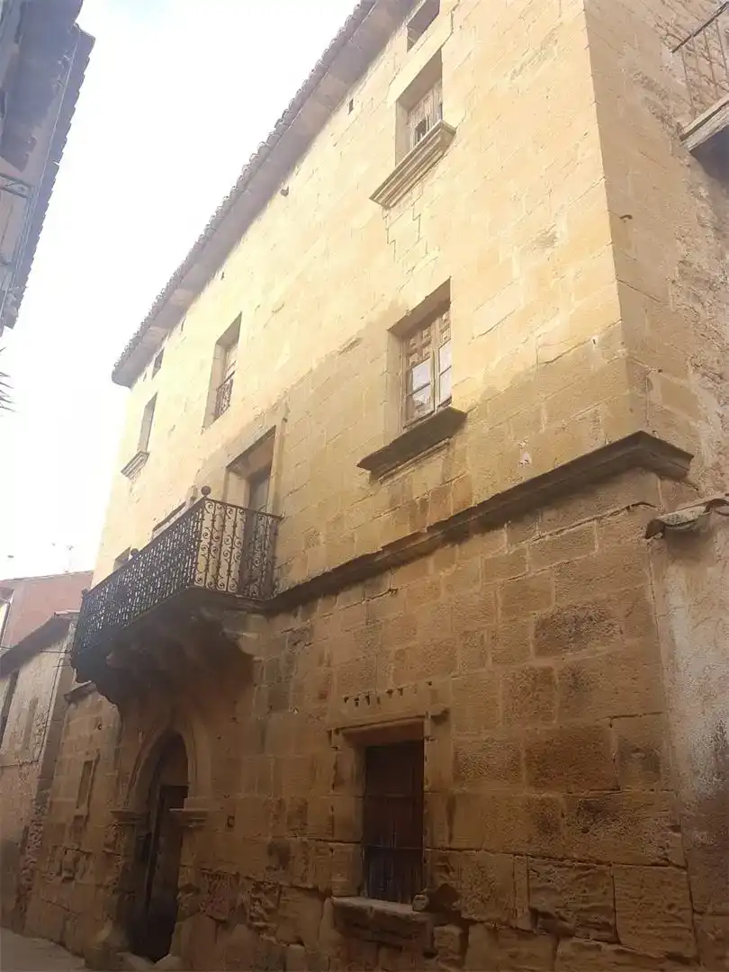 Vista exterior de Pis en venda en Cretas amb Jardí privat i Balcó