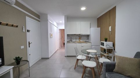 Foto 3 de Apartament en venda a Príncipe Felipe, 15, Las Galletas, Arona