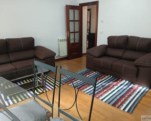 Living room of Flat to rent in Villares de la Reina  with Heating and Furnished