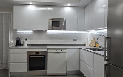 Kitchen of Flat for sale in  Tarragona Capital  with Heating, Parquet flooring and Oven