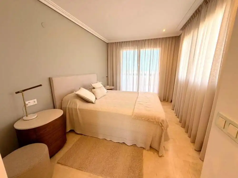 Bedroom of Apartments for rent in Benahavís  with Air Conditioner, Terrace and Swimming Pool