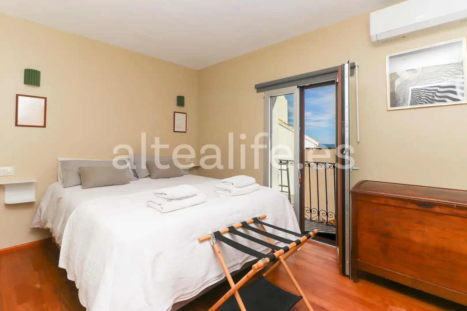 Habitación de Casa adosada en venta en Altea con Aire acondicionado, Parquet y Balcón