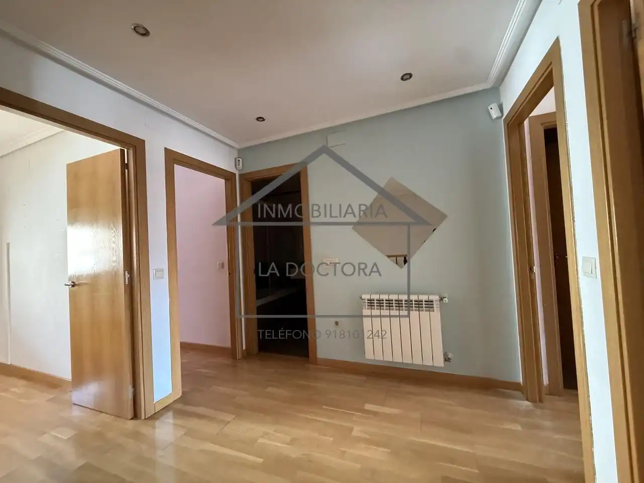 Casa adosada en venta en Navalcarnero con Calefacción, Jardín privado y Terraza