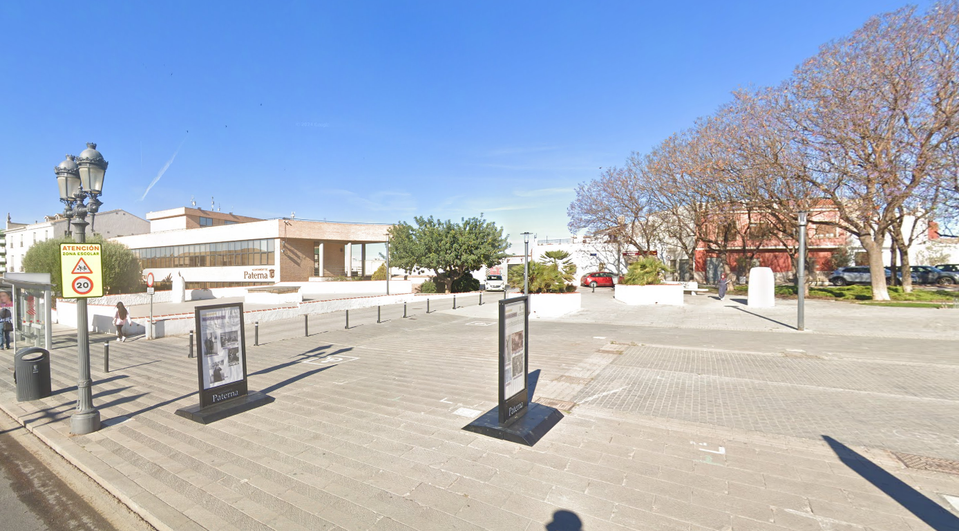 Vista exterior de Pis en venda en Paterna