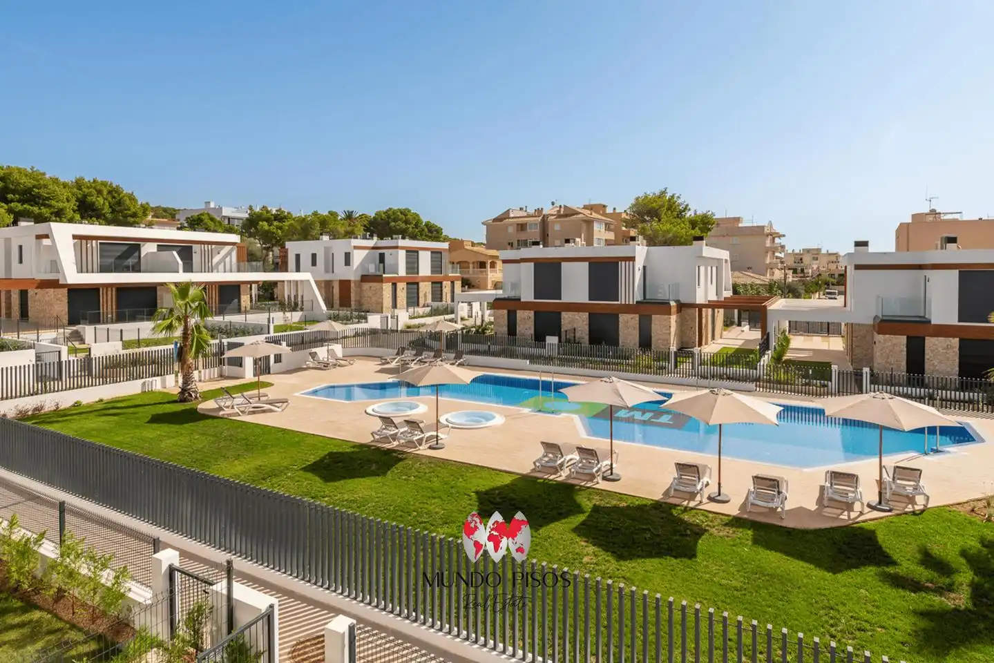 Terrace of Detached homes for sale in Cala Ratjada