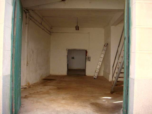 Local comercial en Venta en Del Doctor Arsenio Corral en Cenicero