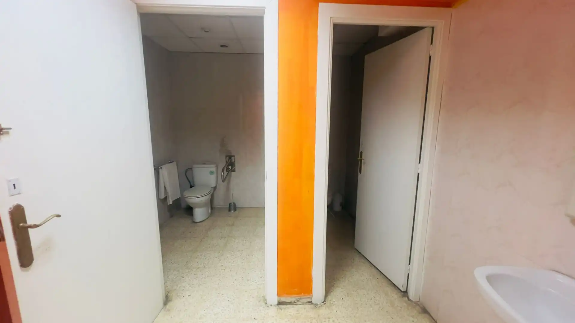 Local comercial en venta en Carrer de la Selva, imagen 13