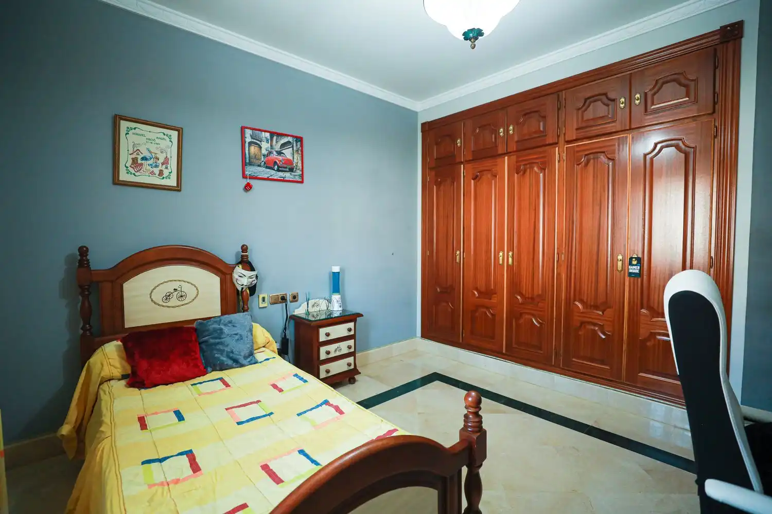 Habitación de Casa o chalet en venta en Pizarra con Aire acondicionado, Calefacción y Jardín privado