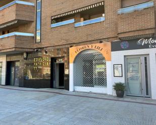 Vista exterior de Local de lloguer en  Logroño amb Aire condicionat