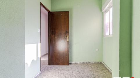 Foto 3 de Piso en venta en Periodista Ricardo Martínez , Cerrillo de Maracena - Periodistas,  Granada Capital