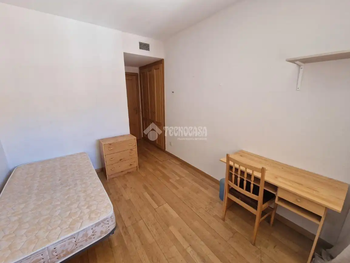 Dormitori de Dúplex en venda en Alcorcón amb Calefacció