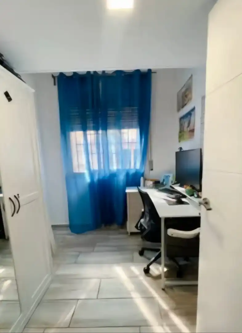 Dormitori de Pis en venda en Ripollet amb Aire condicionat, Calefacció i Terrassa