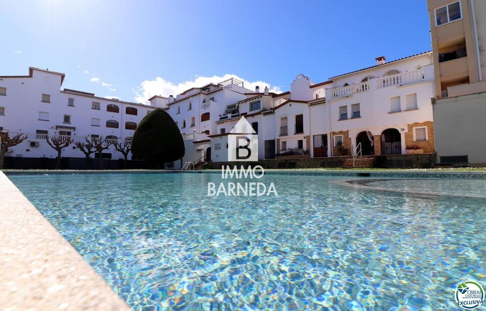 Exterior view of Flat for sale in Empuriabrava  with Air Conditioner, Heating and Swimming Pool