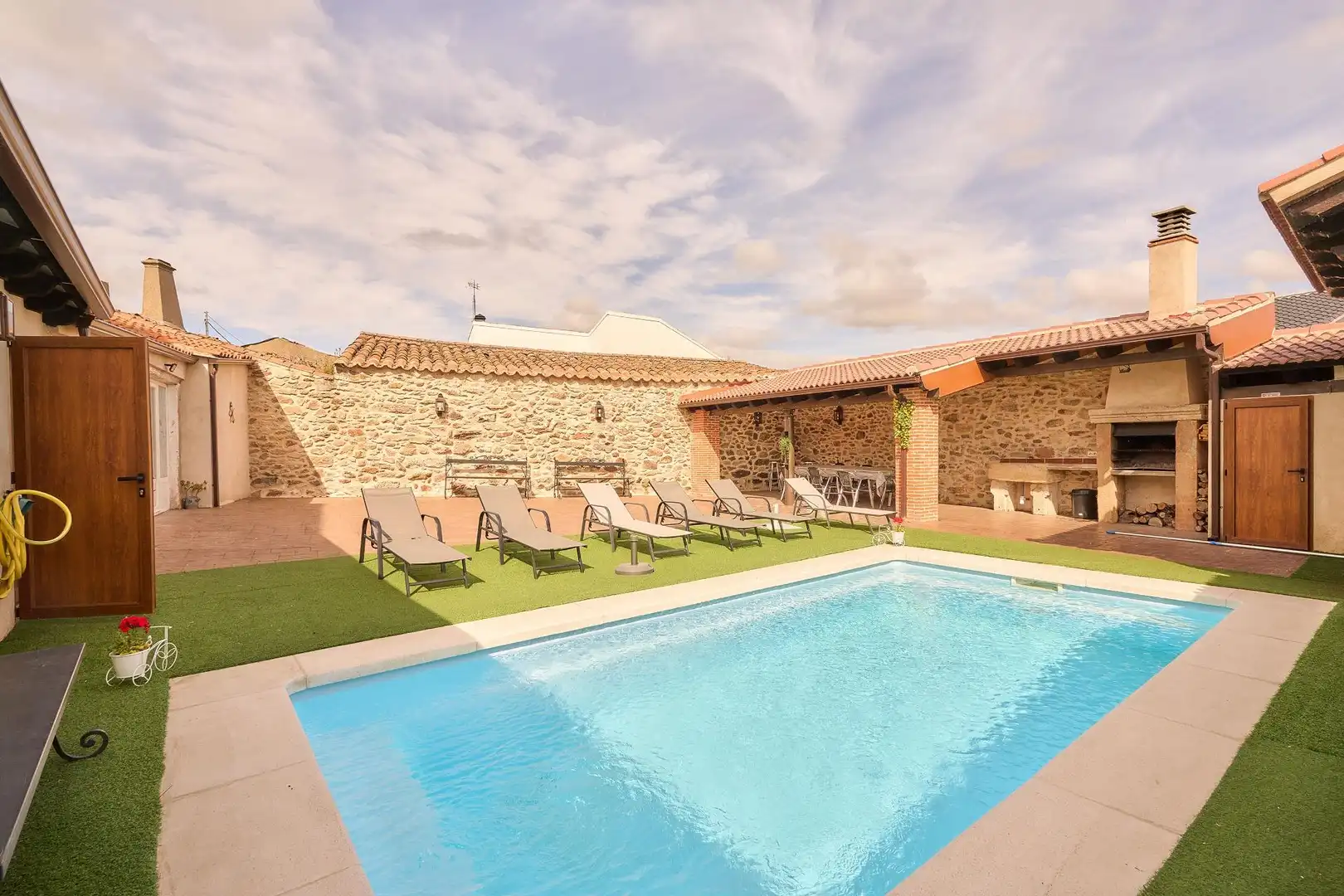 Swimming pool of Houses for sale in Santiz  with Private garden, Terrace and Storage room