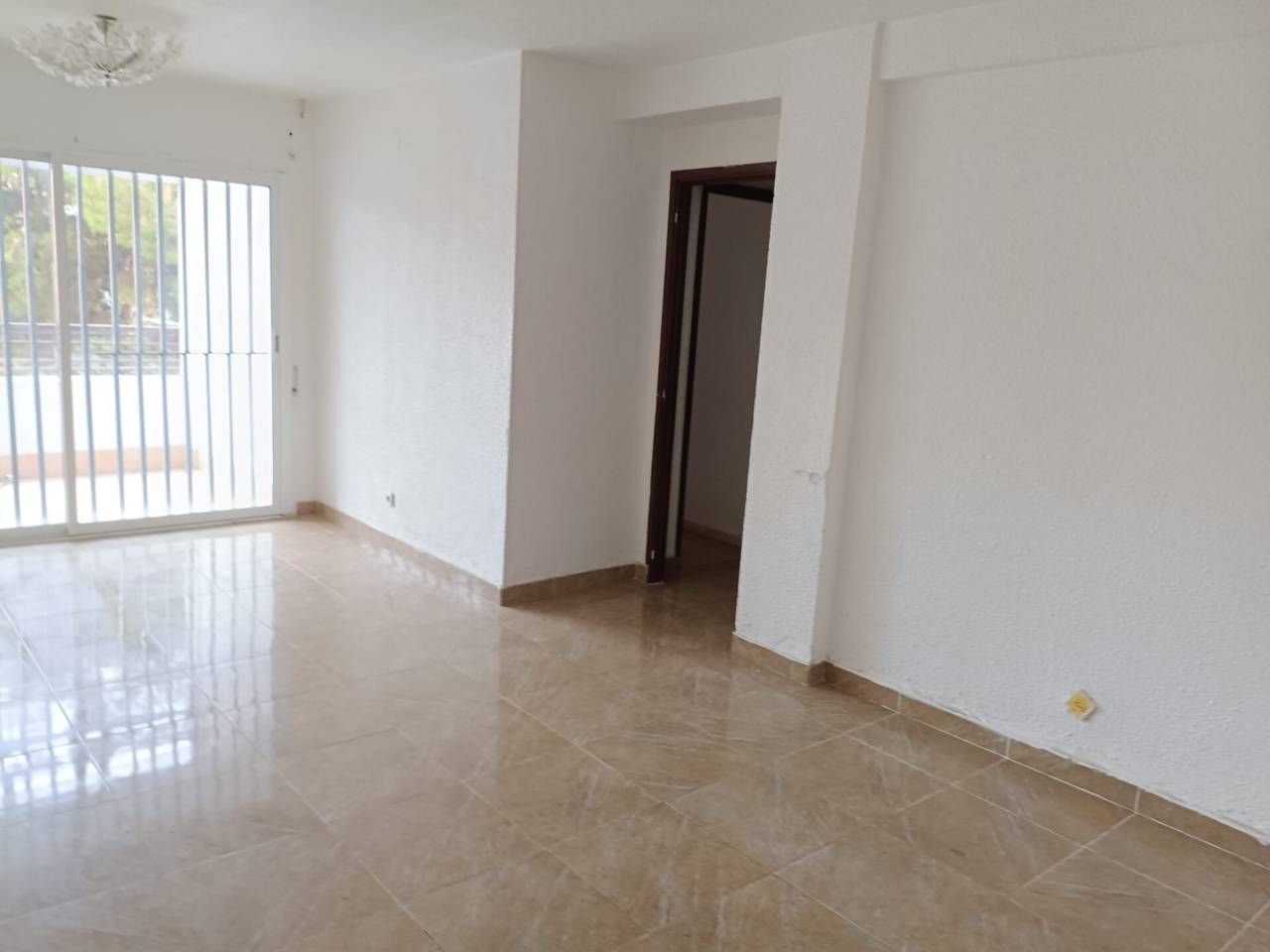 Piso en venta en  Tarragona Capital con Balcón