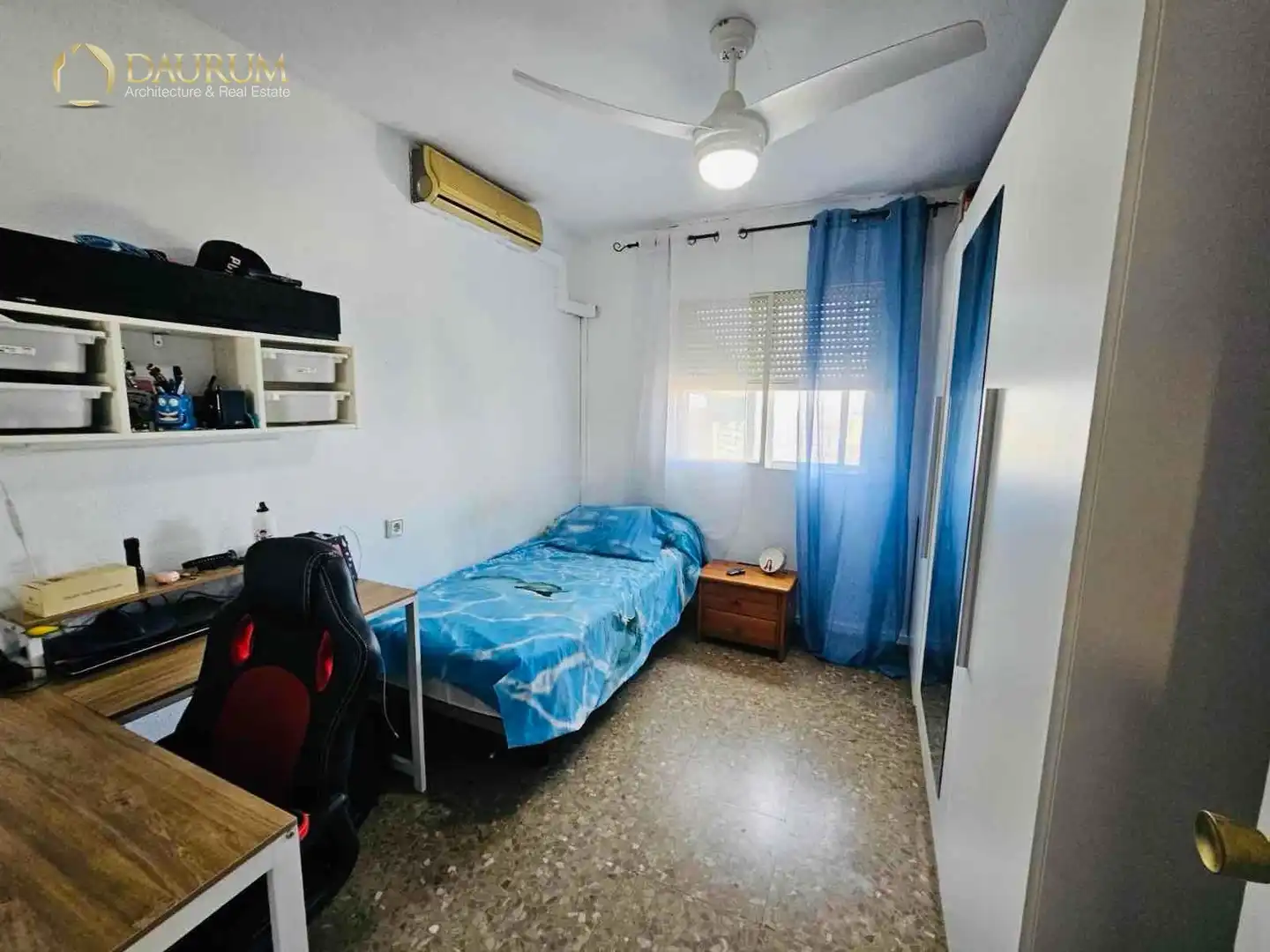 Bedroom of Flat for sale in Málaga  with Air Conditioner, Heating and Terrace