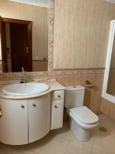 Bany de Edifici en venda en La Carlota