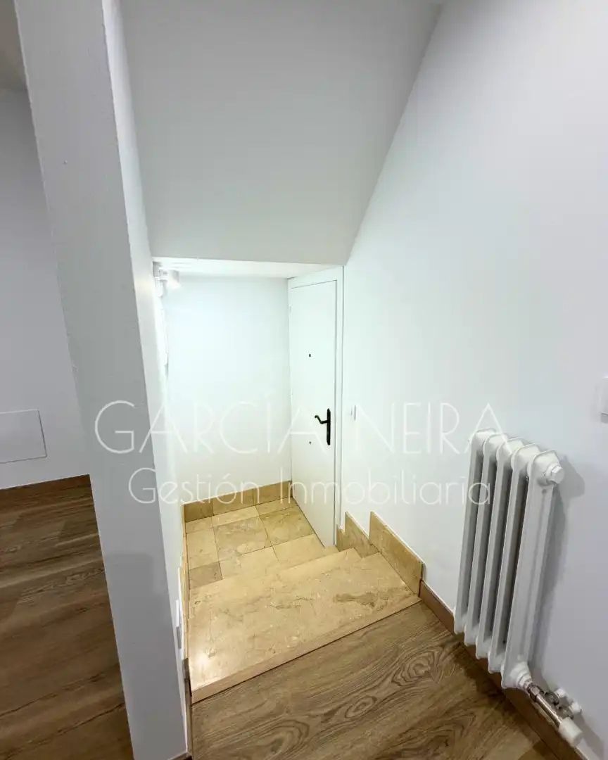 Piso en venta en Oviedo  con Calefacción y Amueblado