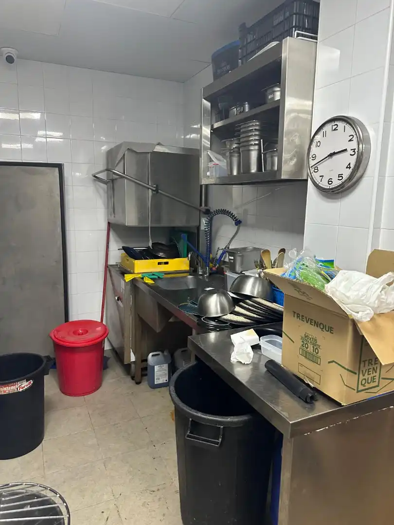 Local comercial en traspàs a Nueva Andalucía, imagen 11