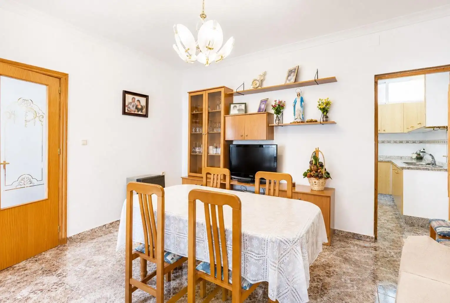 Dining room of Flat for sale in Guadix  with Private garden, Storage room and Furnished