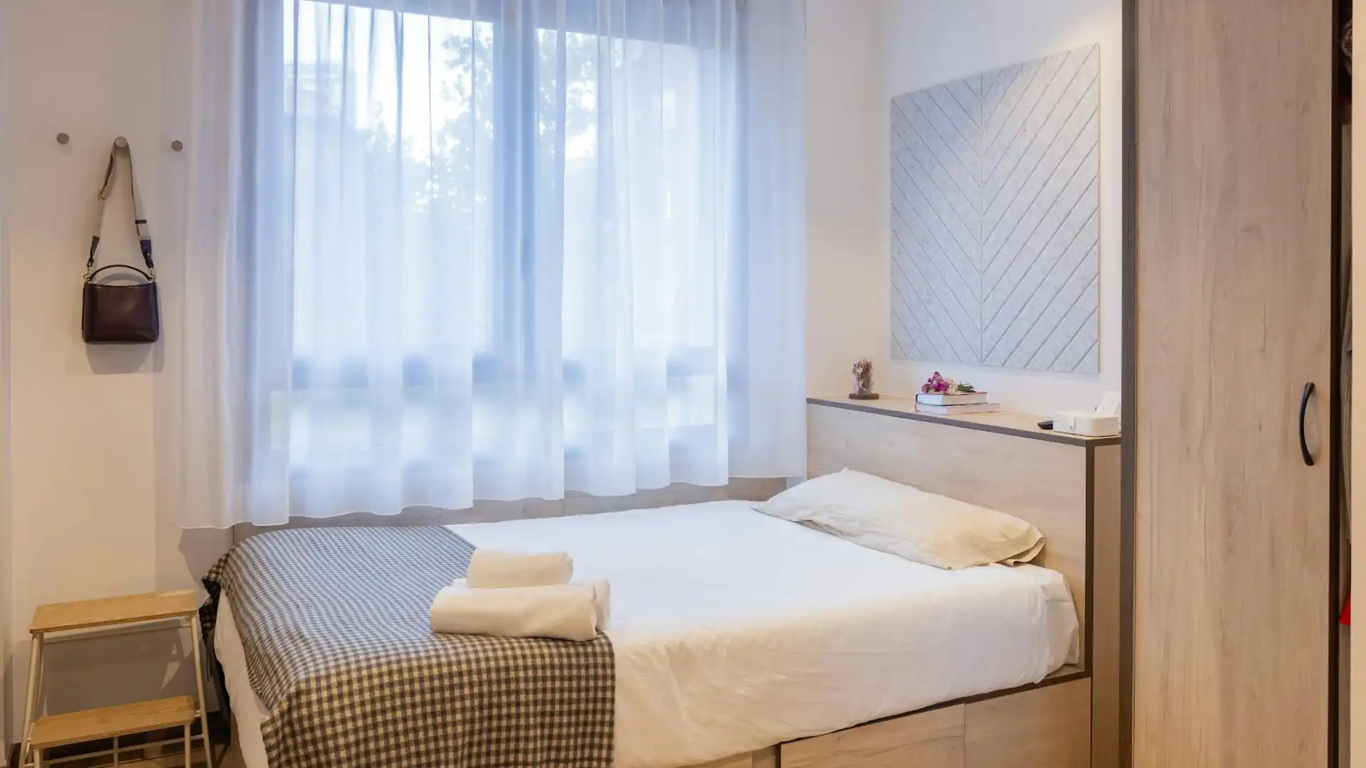 Schlafzimmer von Gebäude zur Miete in Madrid