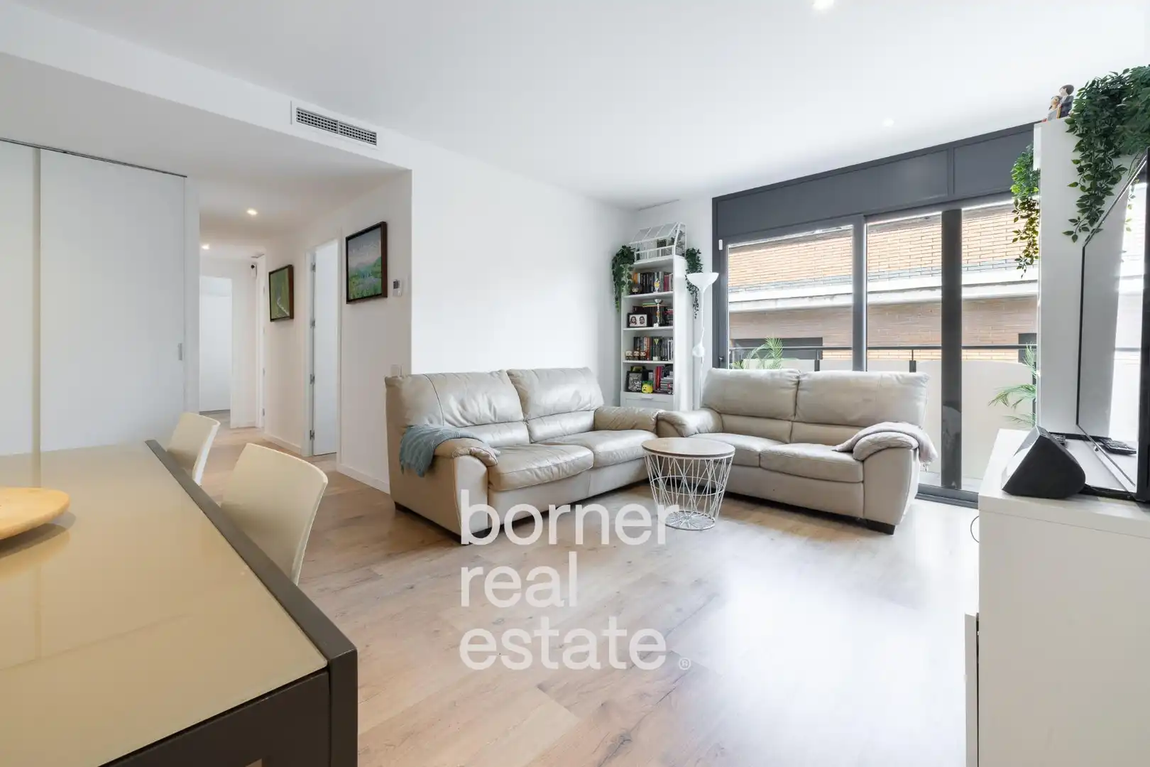 Exterior view of Flat for sale in Terrassa  with Air Conditioner, Heating and Parquet flooring