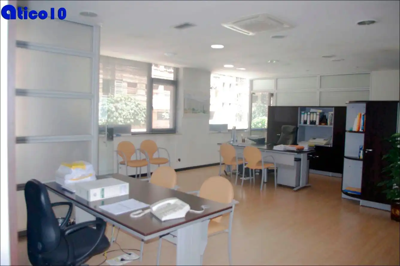 Büro zum Verkauf in Centro - Casco Histórico