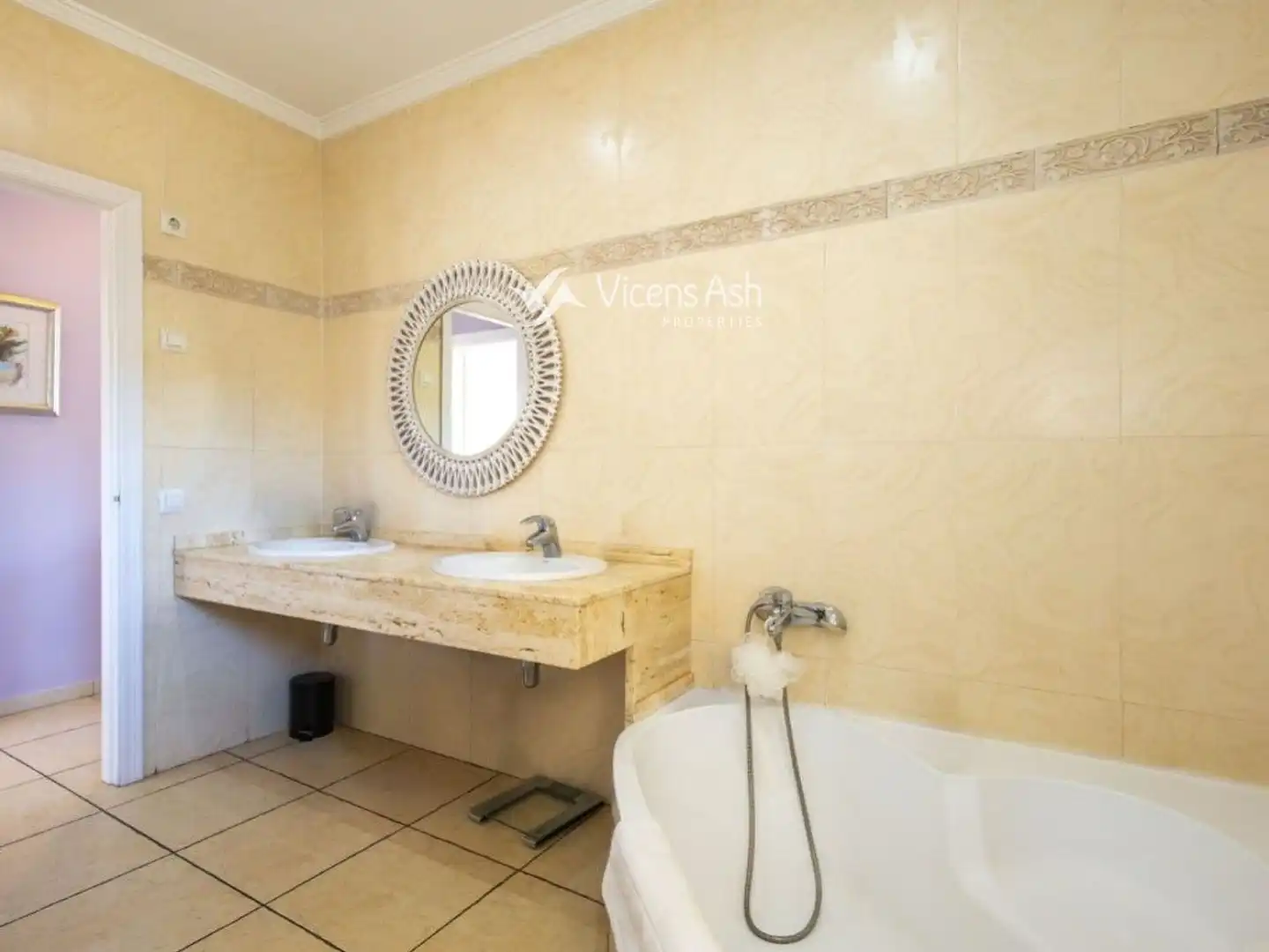 Bathroom of Houses for sale in Jávea / Xàbia  with Air Conditioner, Terrace and Swimming Pool