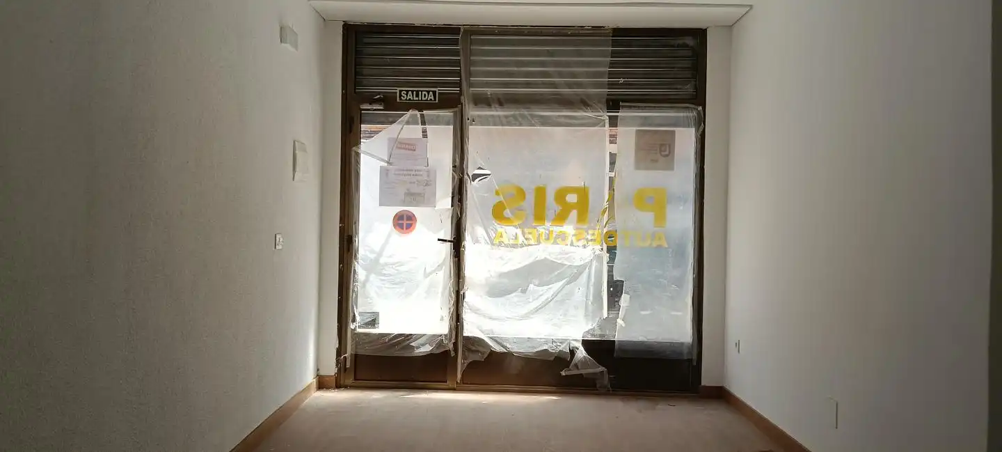 Business premises to rent in Del Obispo Almarcha, imagen 11