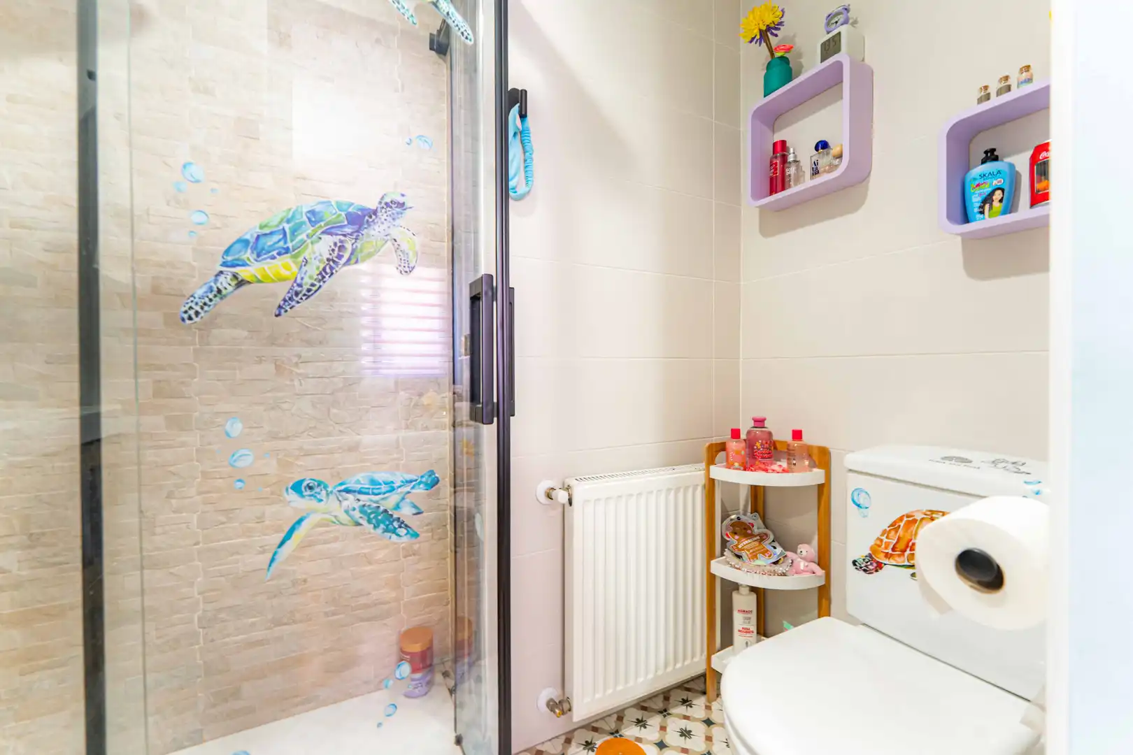 Badezimmer von Dachboden zum Verkauf in Arroyomolinos (Madrid) mit Heizung, Parkett und Terrasse