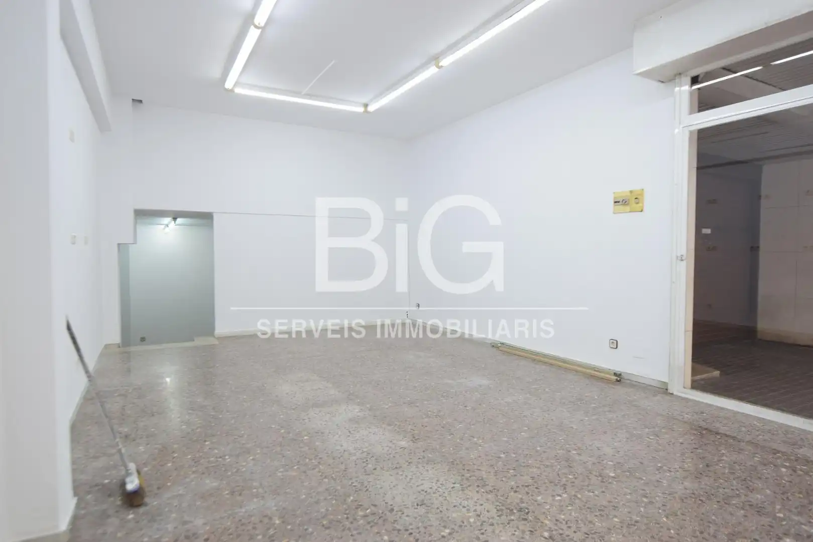 Business premises to rent in Centre, imagen 5