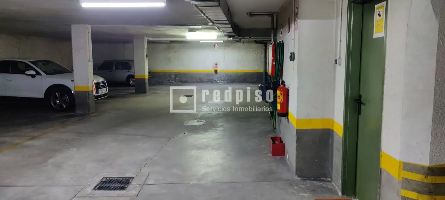 Einzelparkplatz mit Aufzug zur Miete in de Santa Mónica, imagen 5