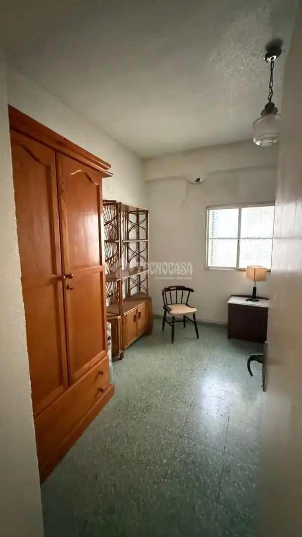 Habitación de Casa adosada en venta en Almería con Amueblado