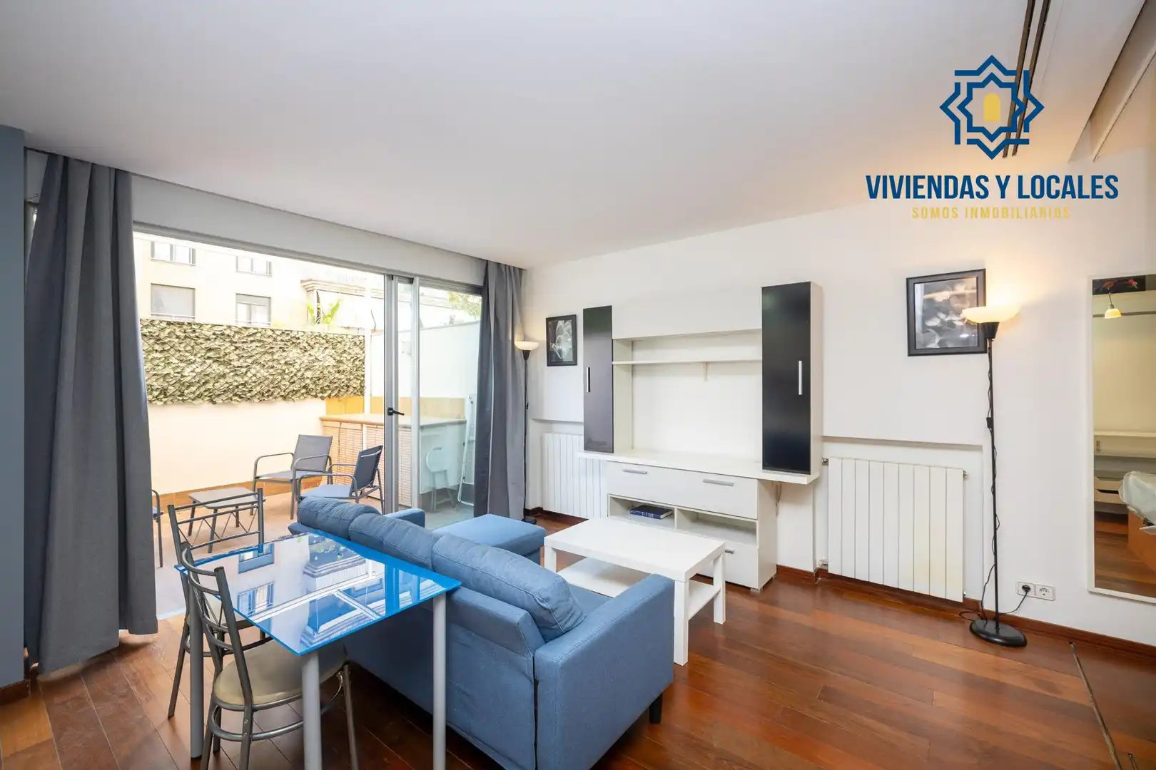Living room of Ground floor for sale in Granada  with Air Conditioner, Heating and Private garden