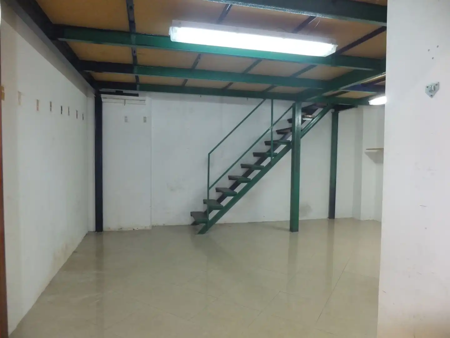 Local comercial en venda a Centro, imagen 9