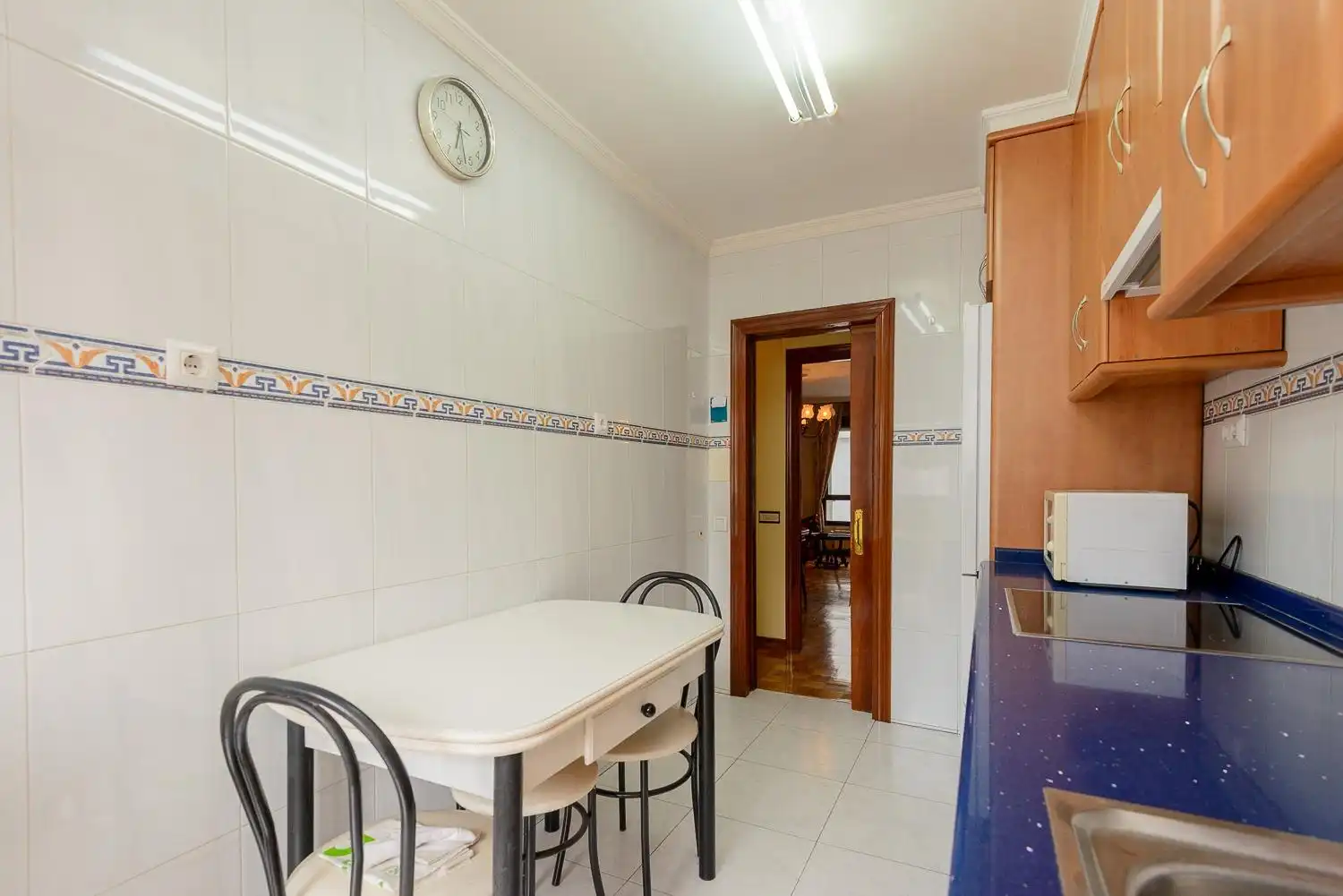 Cocina de Piso en venta en Oviedo  con Calefacción, Amueblado y Balcón