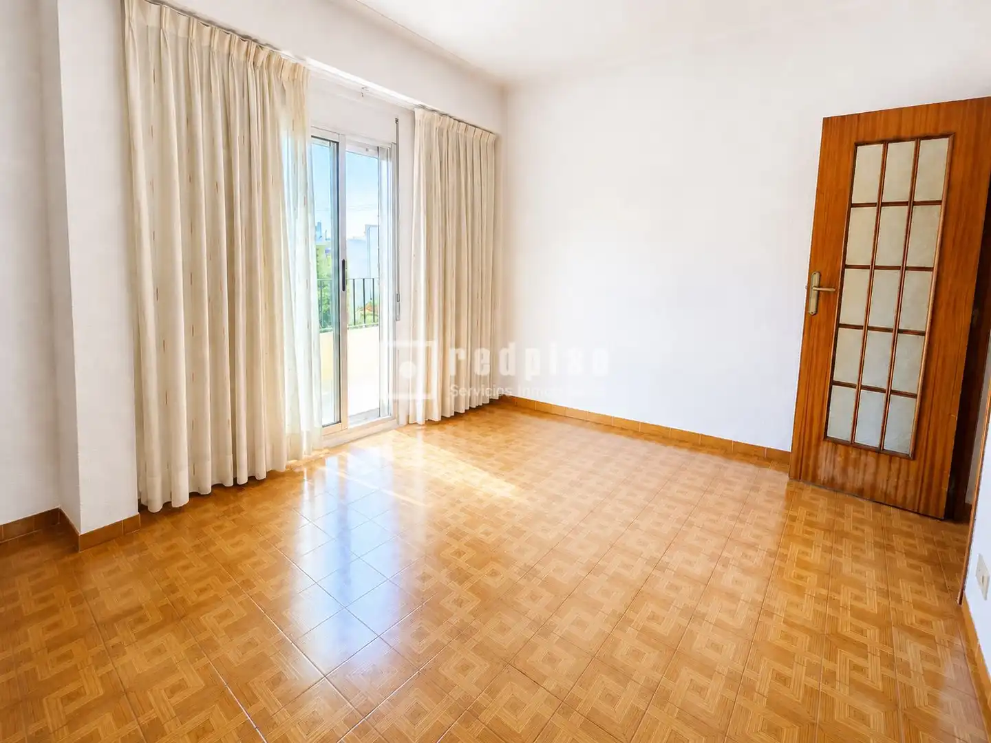 Habitación de Piso en venta en Valencia con Aire acondicionado y Trastero