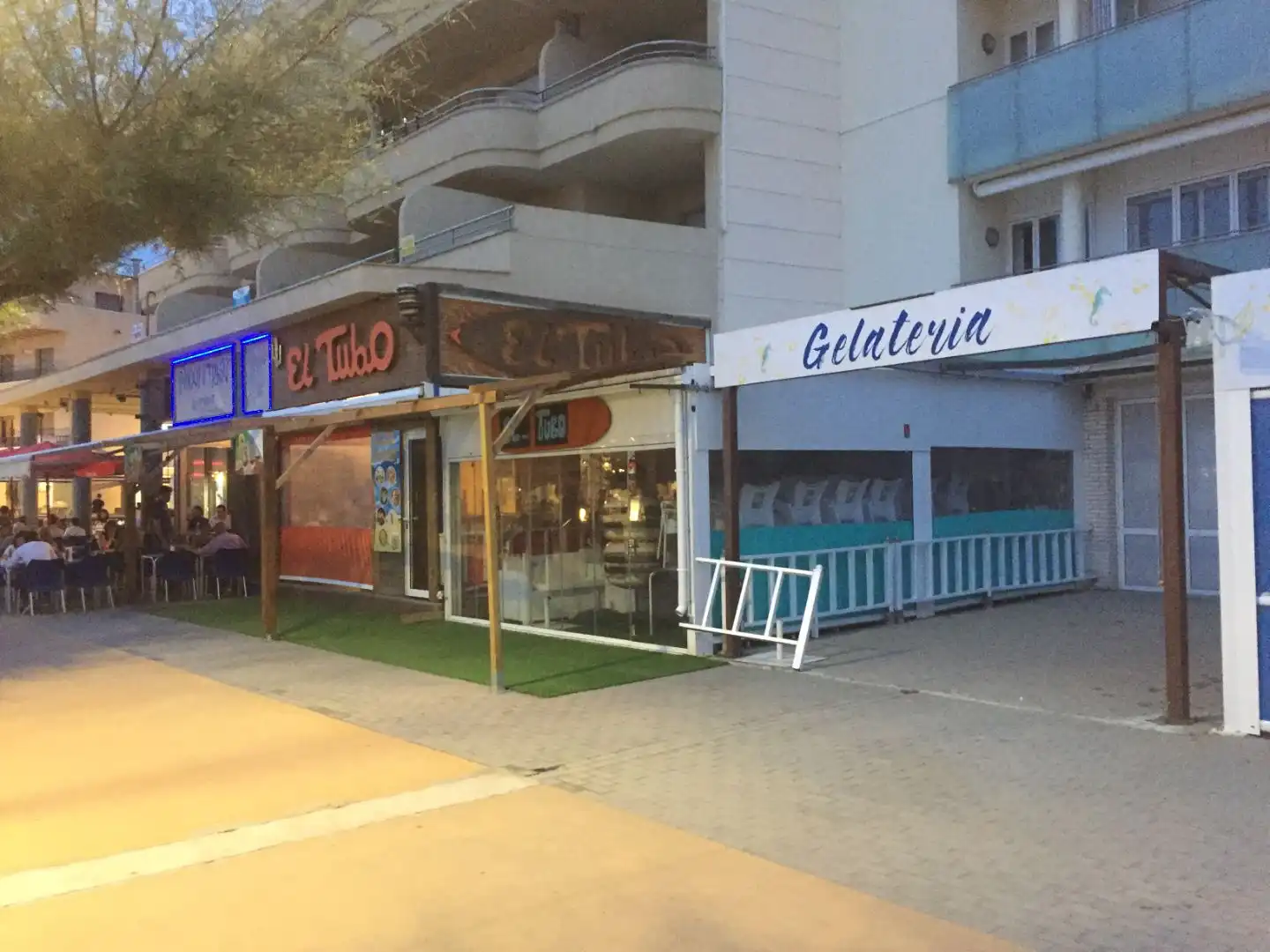 Geschaftsraum zur Miete in L'Escala mit Klimaanlage