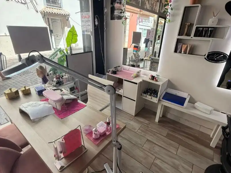 Local comercial en traspàs a calle larga 20, imagen 5