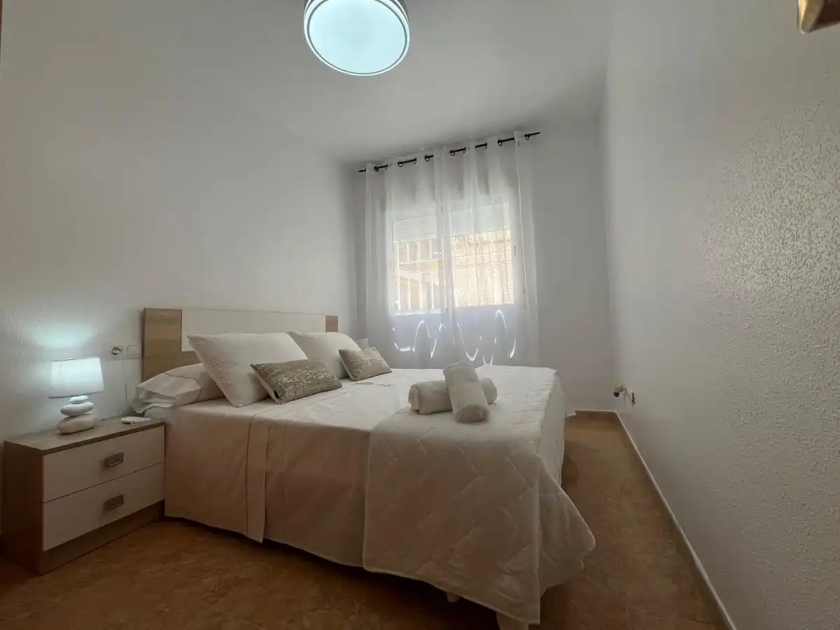 Bedroom of Apartments for rent in Águilas