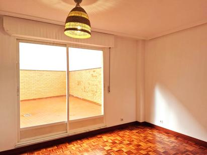 Bedroom of Apartment for sale in Salamanca Capital  with Heating, Parquet flooring and Terrace