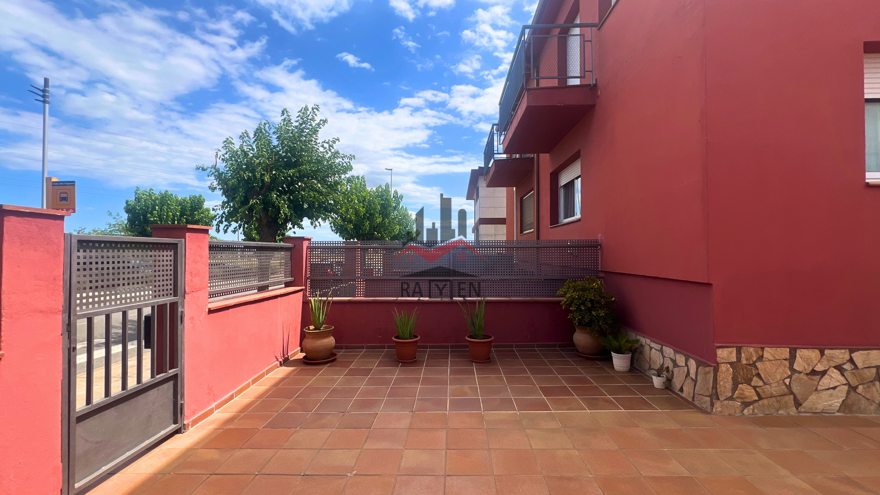 Terrace of House or chalet for sale in Vilafant  with Heating
